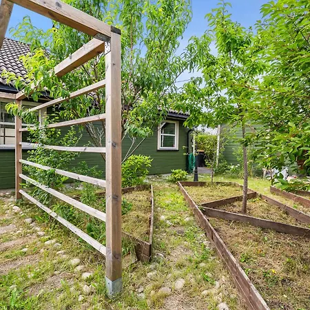 דירה Spacious 5-bedroom In פורסגרון